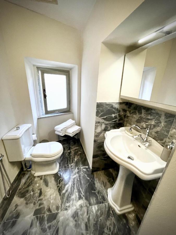Luxury Apartment Angelio Barga Exterior foto