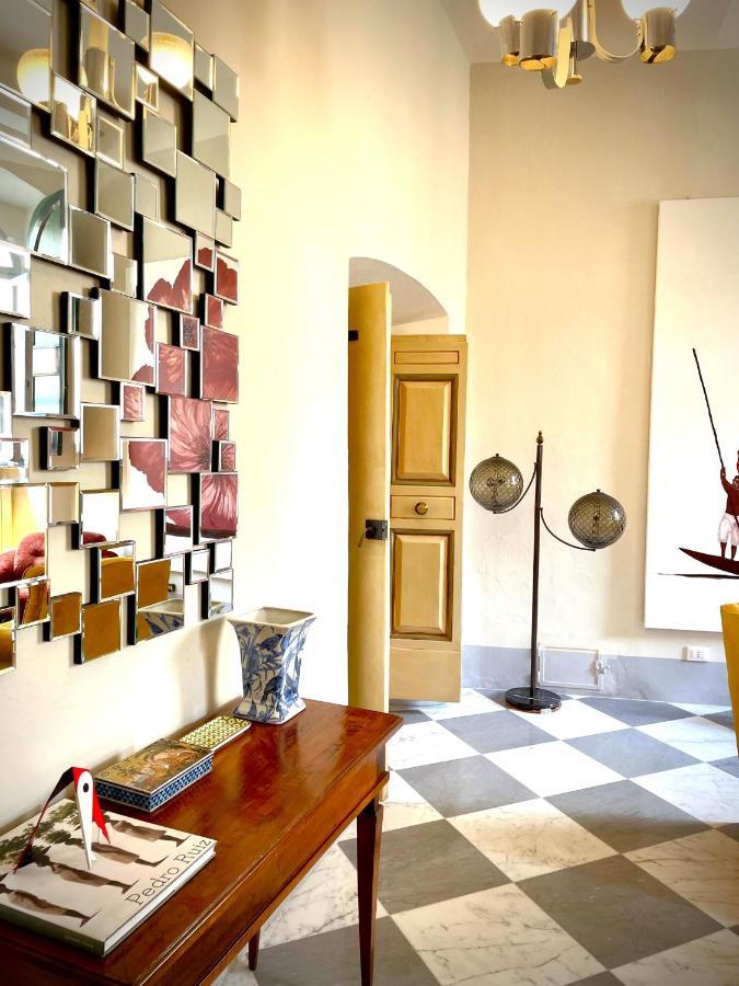 Luxury Apartment Angelio Barga Exterior foto